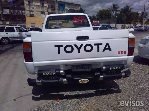 Toyota hilux año 1994 rd 198 000 negociable en Santo Domingo Otros