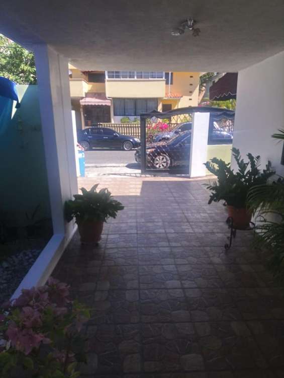 Casa remodelada en la av. independencia en Santo Domingo Casas en venta 240266